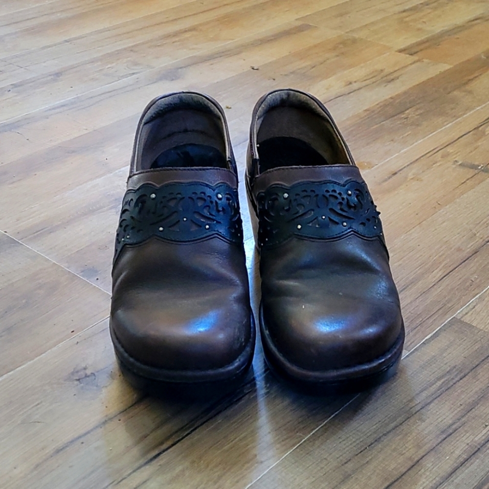 Ariat shoes